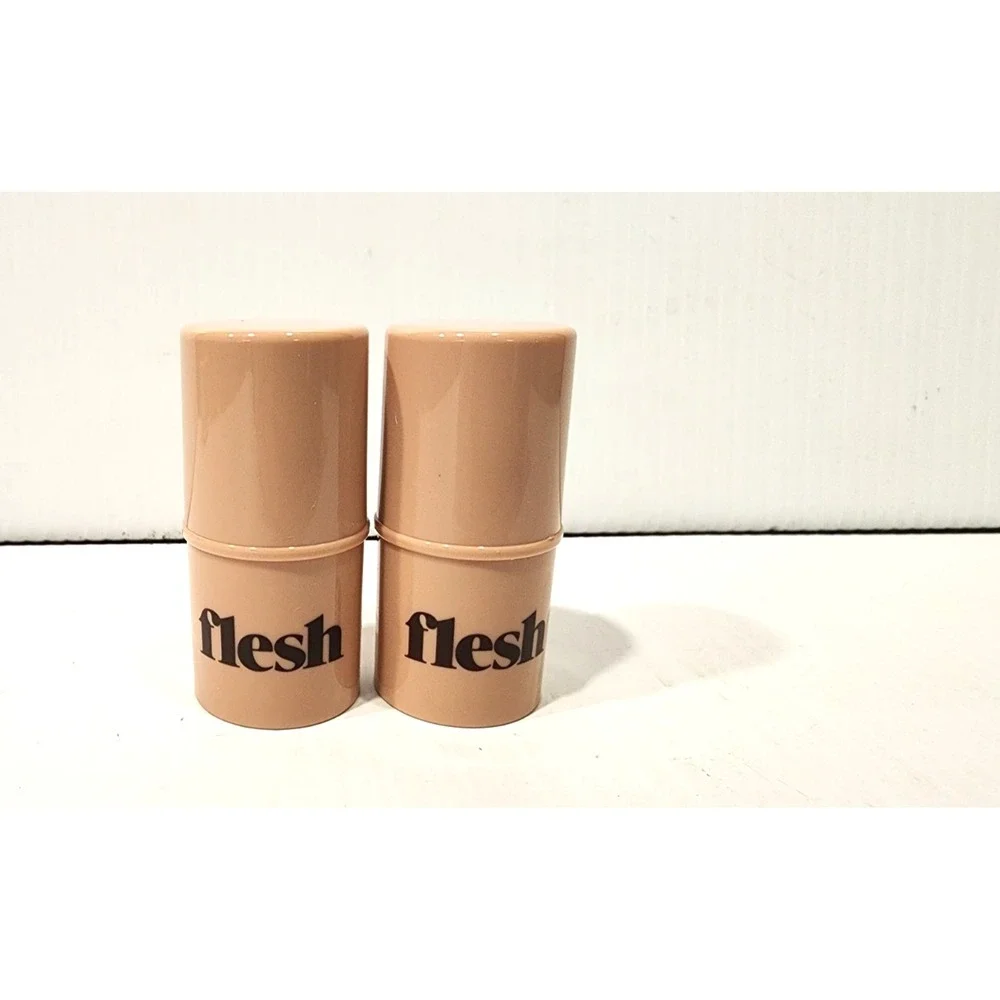 Flesh Beauty By Revlon  Firm Thick stick Foundation - 07 Birthday Cake (2)